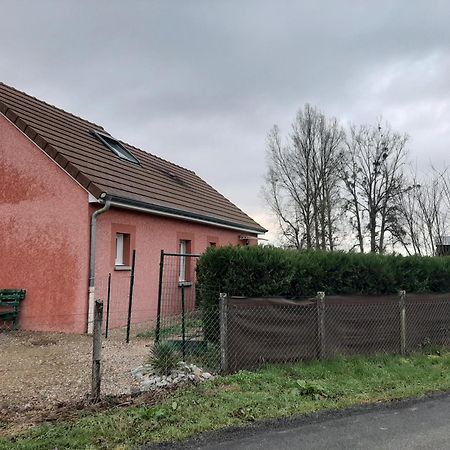 Maison A La Campagne A 2Km Du Circuit De Bresse Sagy  Eksteriør bilde