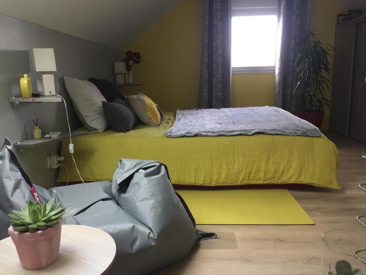 Maison A La Campagne A 2Km Du Circuit De Bresse Sagy  Eksteriør bilde